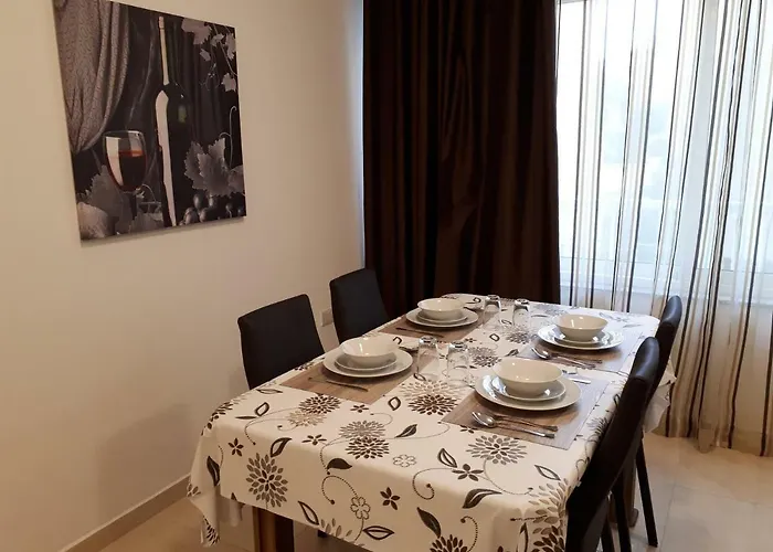 D Bay * St. Paul's Bay