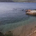 D Bay